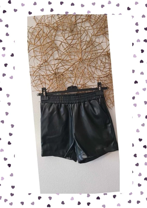 Short de similicuero negro – Chic y moderno - Nunca usado - S, M o L – photo 2